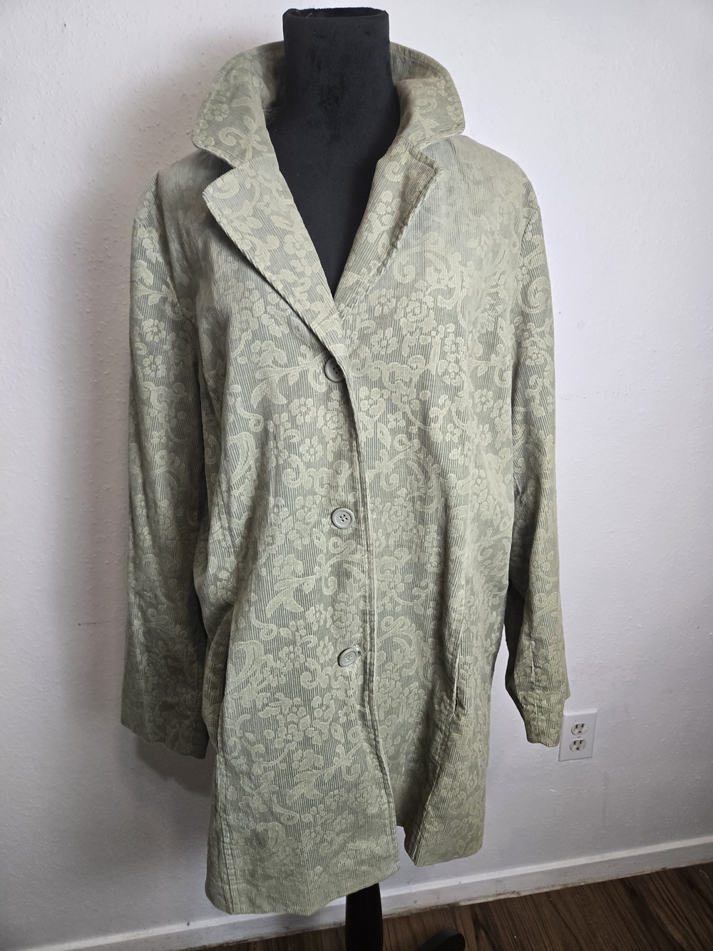 Light Sage Floral Jacquard Coat Corduroy XL Denim And Co